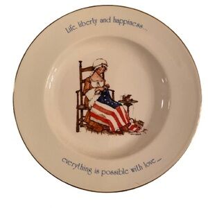 Vintage Holly Hobbie Collector Plate  10” Freedom Series 1976 Americana Flag